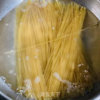 番茄肉醬意大利面-自家菜品就是食料足的做法步驟：10