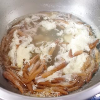 黃花菜肉片湯的做法步驟：9