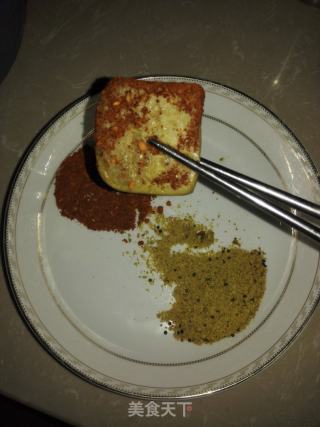 貴州大方手撕臭豆腐干蘸辣椒面的做法步驟：11