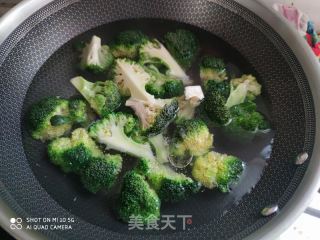 牛肉飯的做法步驟：1