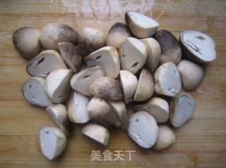 蠔油草菇的做法步驟：3