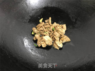 草頭圈子的做法步驟：4