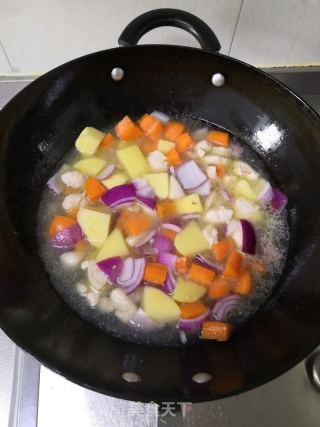 咖喱雞肉飯的做法步驟：6