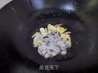 蝦仁菌湯的做法步驟：5