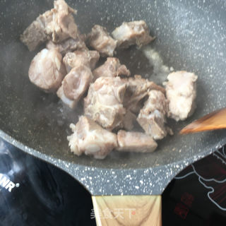 凍蘑燉排骨的做法步驟：11