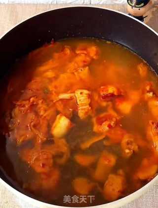 韓式泡菜豆腐湯的做法步驟：4