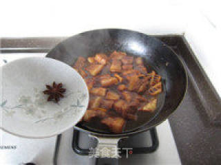 鮮筍紅燒肉的做法步驟：16