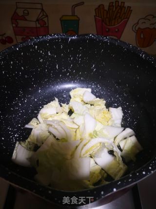 部隊鍋的做法步驟：1