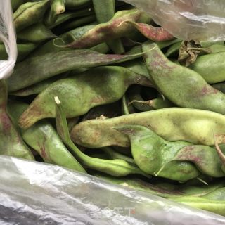 五花肉燉油豆的做法步驟：1