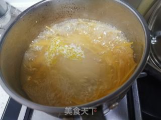 牛肉番茄沙司意大利面的做法步驟：4