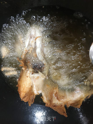 糖醋魚的做法步驟：3