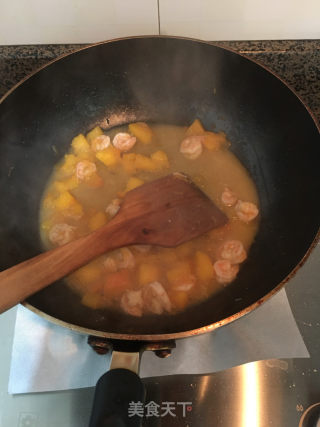 南瓜鮮蝦意面的做法步驟：3
