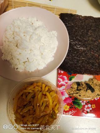 榨菜肉松蝦片壽司的做法步驟：1