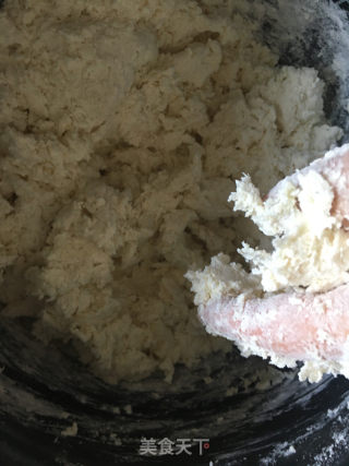 榴蓮披薩的做法步驟：2