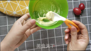 寶寶輔食蛋黃泥的做法步驟：3