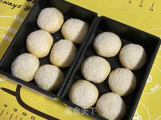 椰香味爆棚の小面包，柔軟細(xì)膩巨好吃！的做法步驟：7