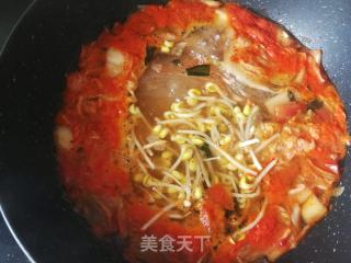 海帶芽泡菜粉絲湯的做法步驟：8