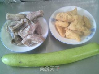 油三角夜開花燒排骨的做法步驟：1