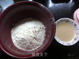生煎包的做法步驟：1