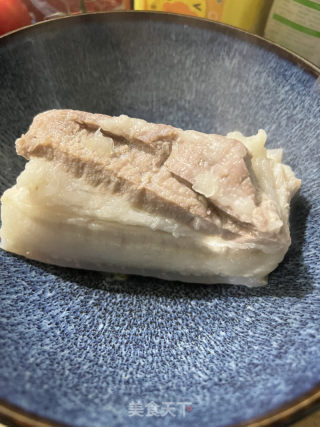 白肉血腸的做法步驟：1