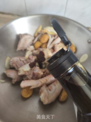 子姜板栗雞的做法步驟：7