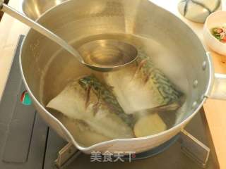 青花魚味噌煮的做法步驟：5