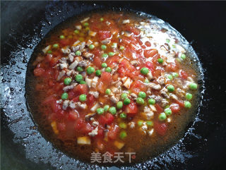 番茄豌豆肉醬意面的做法步驟：11