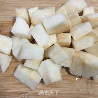 冰糖雪梨湯的做法步驟：1