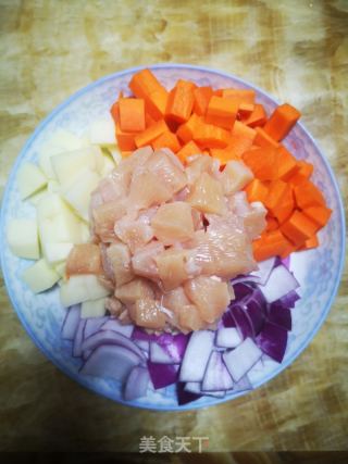 日式咖喱拌飯的做法步驟：1