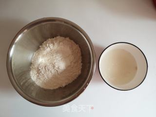 土豆燉排骨+花卷一鍋出的做法步驟：1