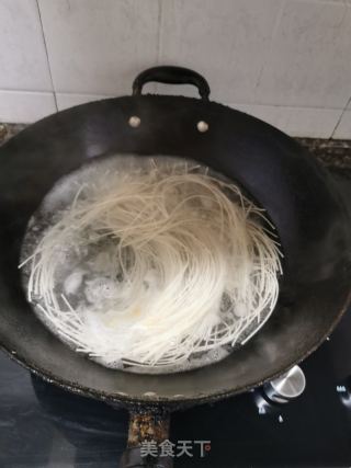 韓式拌面的做法步驟：2