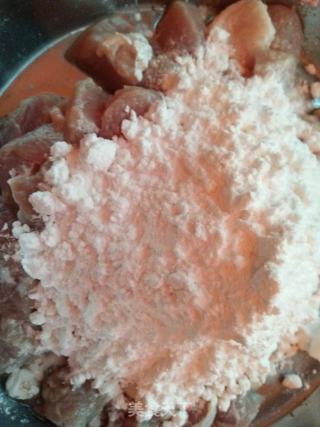 熘肉段的做法步驟：3