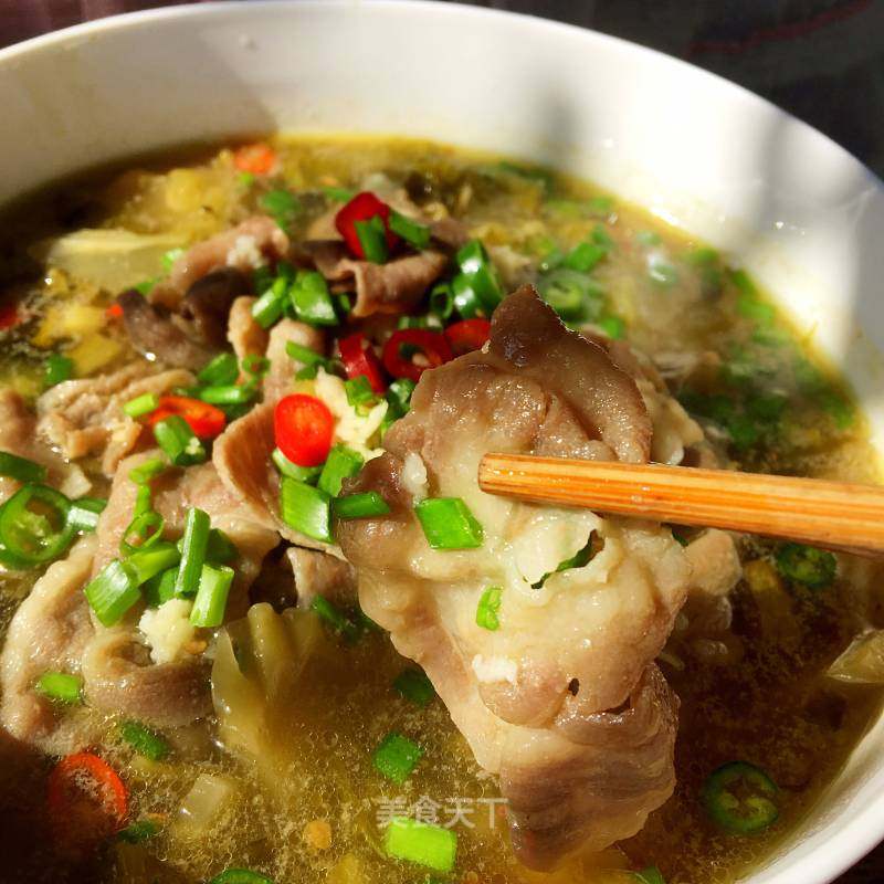 酸湯肥牛的做法