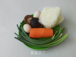 炒米粉的做法步驟：1