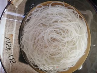 麻汁冷面的做法步驟：1