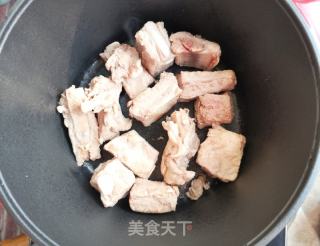 土豆燉排骨+花卷一鍋出的做法步驟：6