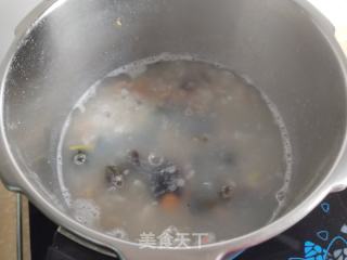 皮蛋瘦肉青菜粥的做法步驟：7