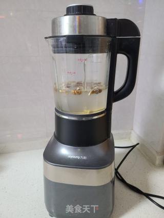 小米核桃粥的做法步驟：3