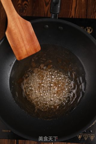 糖色怎么熬制，熬糖色大概需要多久？的做法步驟：2