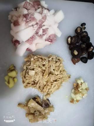 閩南菜干飯的做法步驟：1