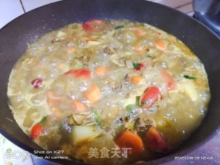 咖喱牛肉燉土豆蓋燒飯的做法步驟：6