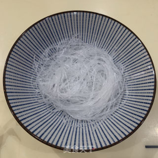 蒸佛跳墻拌粉絲的做法步驟：2