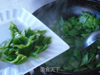 青椒炒雙豆的做法步驟：6