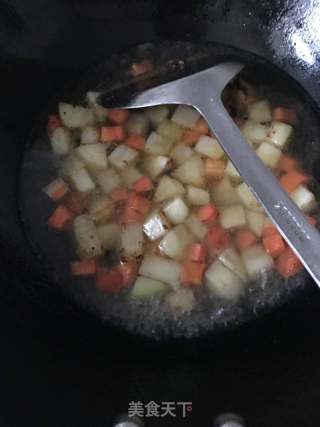 咖喱土豆雞丁的做法步驟：5
