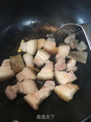 紅燒肉的做法步驟：6