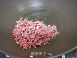 牛肉番茄沙司意大利面的做法步驟：7