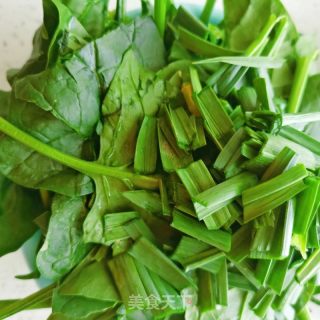 炒菠菜的做法步驟：2