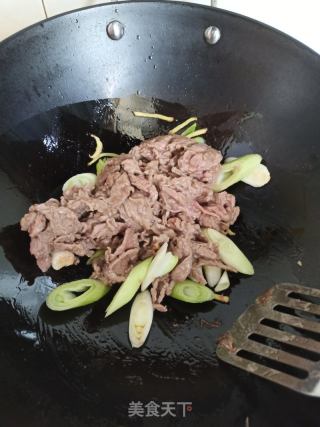 蔥爆羊肉的做法步驟：10