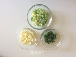 蒜香龍蝦的做法步驟：1