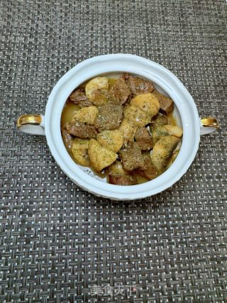 黃油口蘑牛肉粒的做法步驟：16